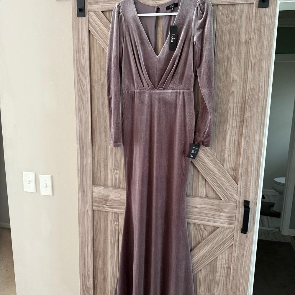 Lulu's Dusty Mauve Velvet V-Neck Maxi Dress